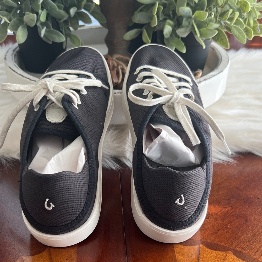 OluKai Black and White Low-Top Sneakers - Picture 2 of 5